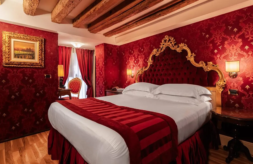 Palazzo Paruta & Wellness Suites-1